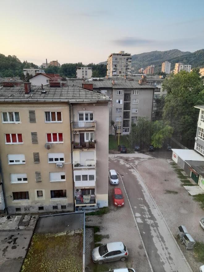 Apartman Bulevar Stupine 图兹拉 外观 照片